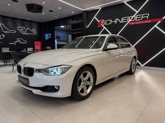 BMW 320i 2.0 16V TURBO ACTIVE FLEX 4P AUTOMÁTICO BMW 320i 2.0 16V TURBO ACTIVE FLEX 4P AUTOMÁTICO